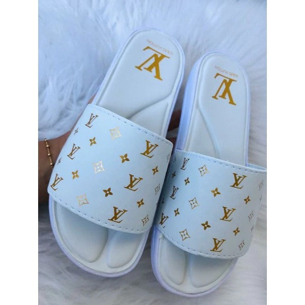 Chinelo LV